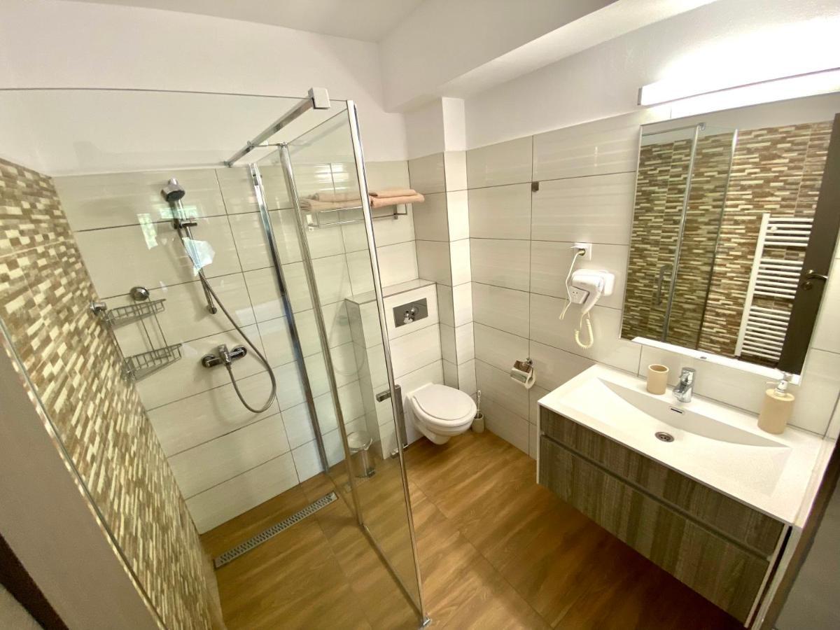 Holiday Home Esku Orşova Extérieur photo