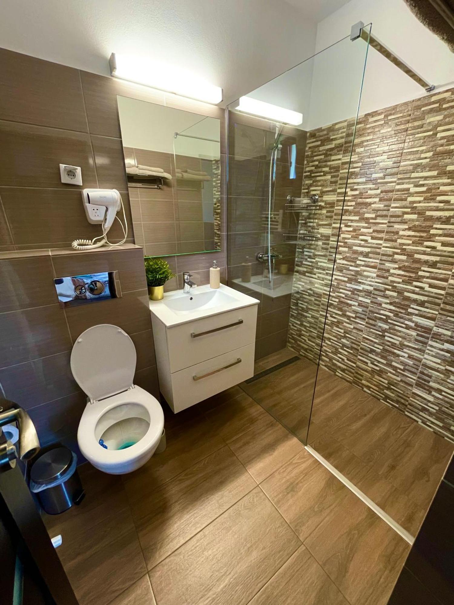 Holiday Home Esku Orşova Extérieur photo