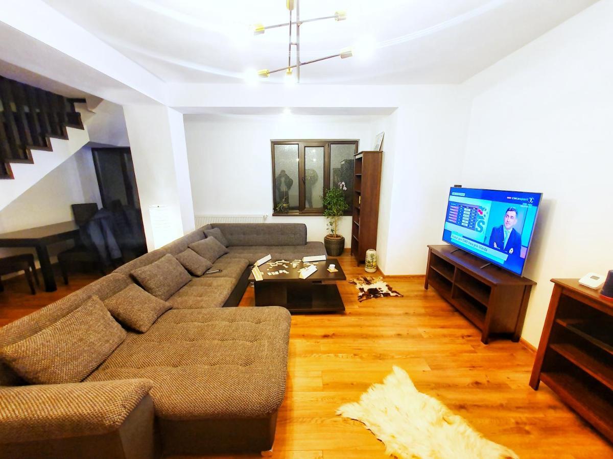 Holiday Home Esku Orşova Extérieur photo